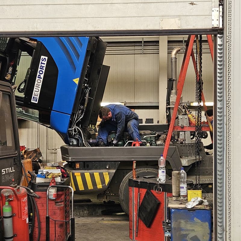 Reparatur einer Terminalzugmaschine